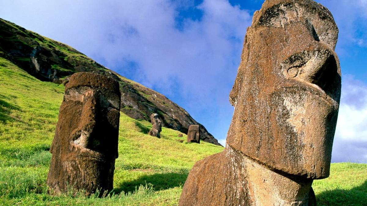 Moais am Rano Raraku Krater |  Dr. Heiko Beyer, Vision 21 / Chamleon