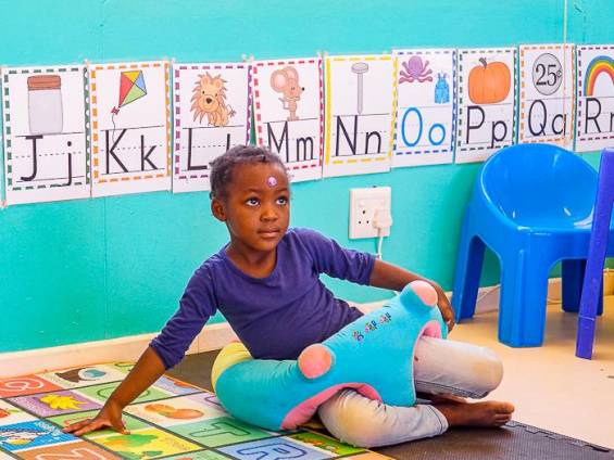 Onjala Kindergarten Pixie Village |  Alexandra Jabs / Chamleon