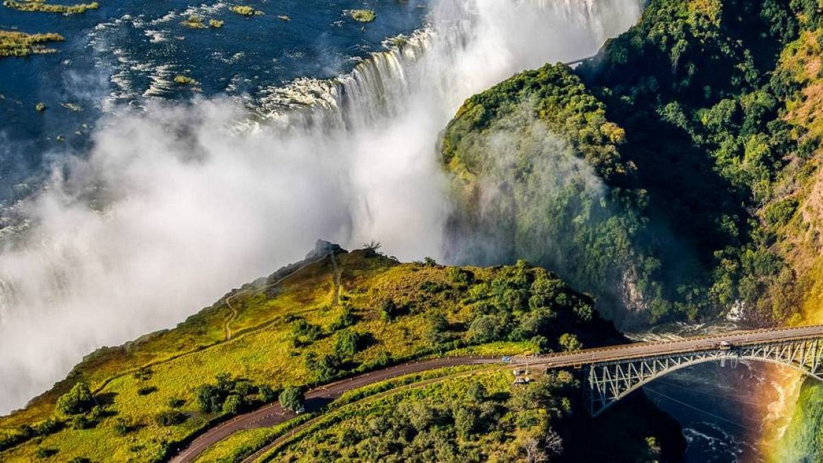Victoria-Falls |  Andreas Semmler / Chamleon