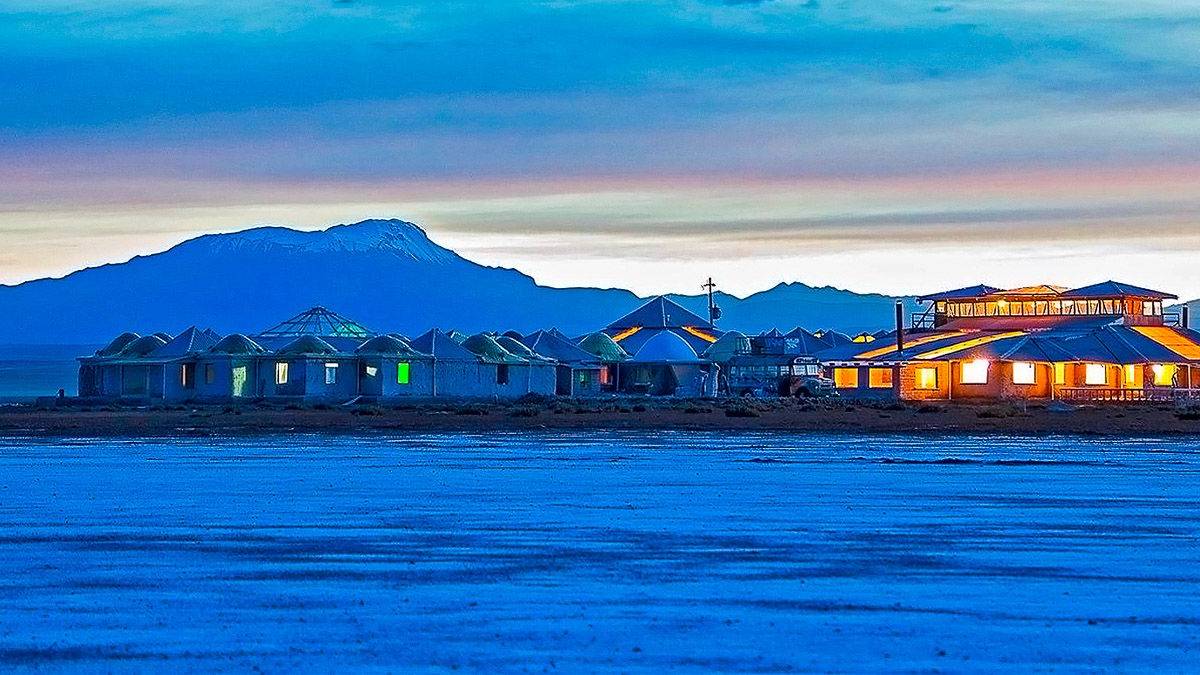 Palacio de Sal |  Palacio de Sal / Chamleon