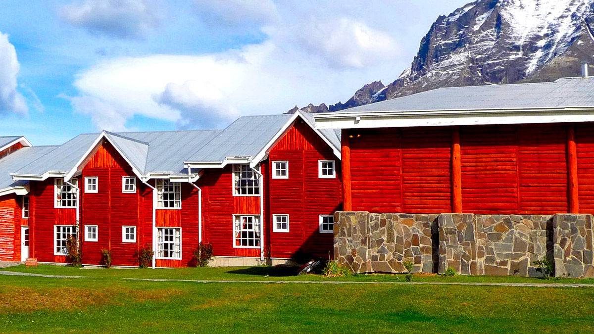 Hotel Las Torres |  Karim Hemken, Hotel Las Torres / Chamleon