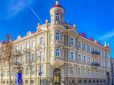 Hotel Vilnia in Vilnius |  Hotel Vilnia / Chamleon