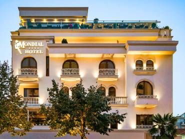Mondial Hotel |  Mondial Hotel / Chamleon