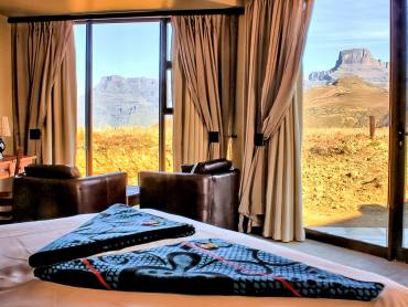 Witsieshoek Mountain Lodge |  Witsieshoek Mountain Lodge, Fairfield Tours / Chamleon