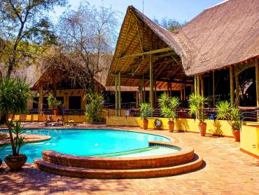 Chobe Safari Lodge |  Peter Pack, Pack Safari / Chamleon