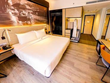 Kuala Lumpur Journal Hotel |  Kuala Lumpur Journal / Chamleon