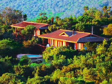 Kariega Main Lodge |  Kariega Game Reserve / Chamleon