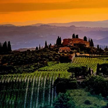 Wunderschnes Europa: Italien, San Gimignano Sonnenaufgang |  Roland Marske / Chamleon