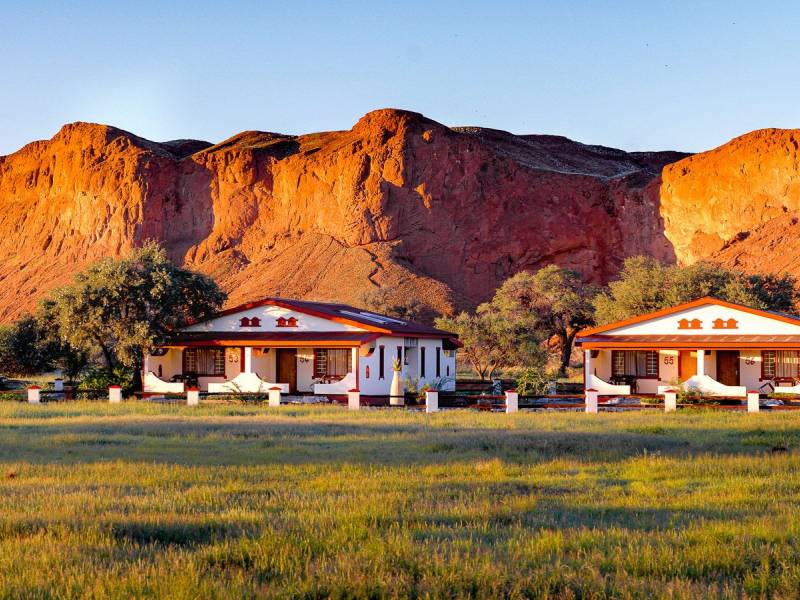 Namib Desert Lodge |  Ryszard Kopczynski,Gondwana Collection / Chamleon