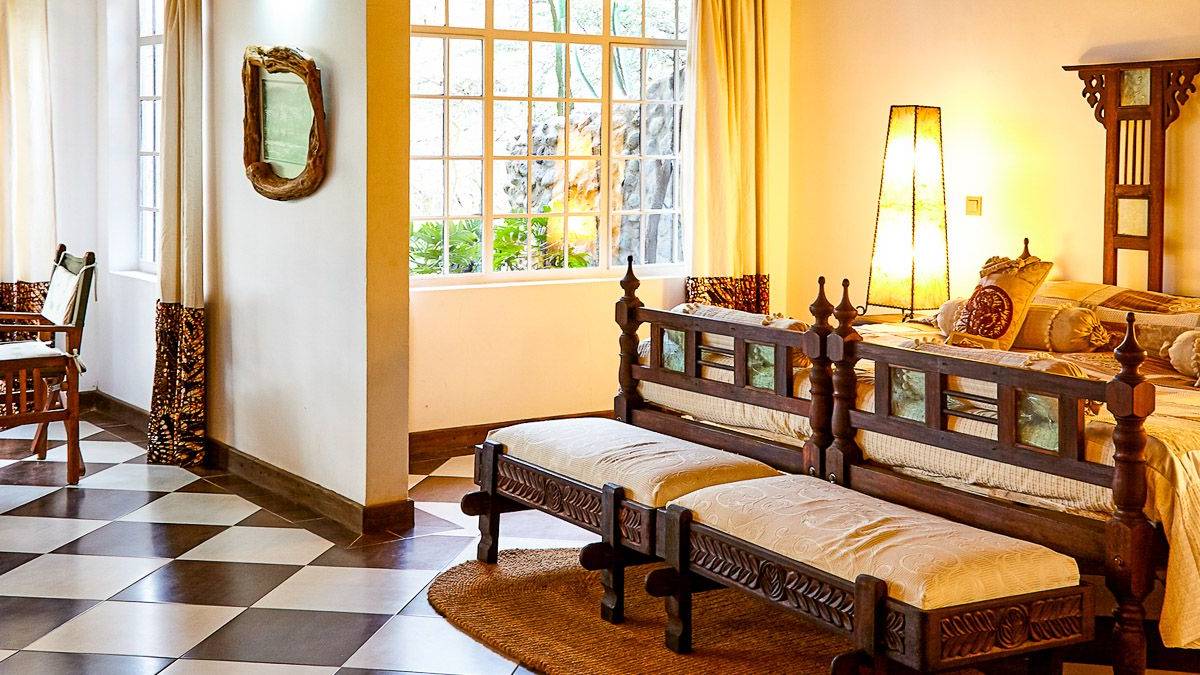 Hatari Lodge - Suite |  Hatari Lodge / Chamleon