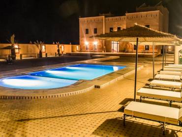 Riad Azawad |  Riad Azawad / Chamleon