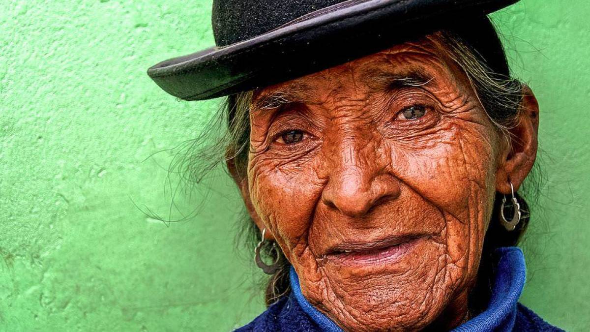 Portrait einer alten Peruanerin |  Ellen Ebenau / Chamleon