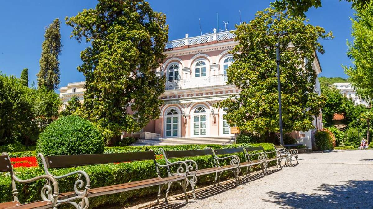 Villa Angiolina in Opatija |  anshar73, iStockphoto.com / Chamleon