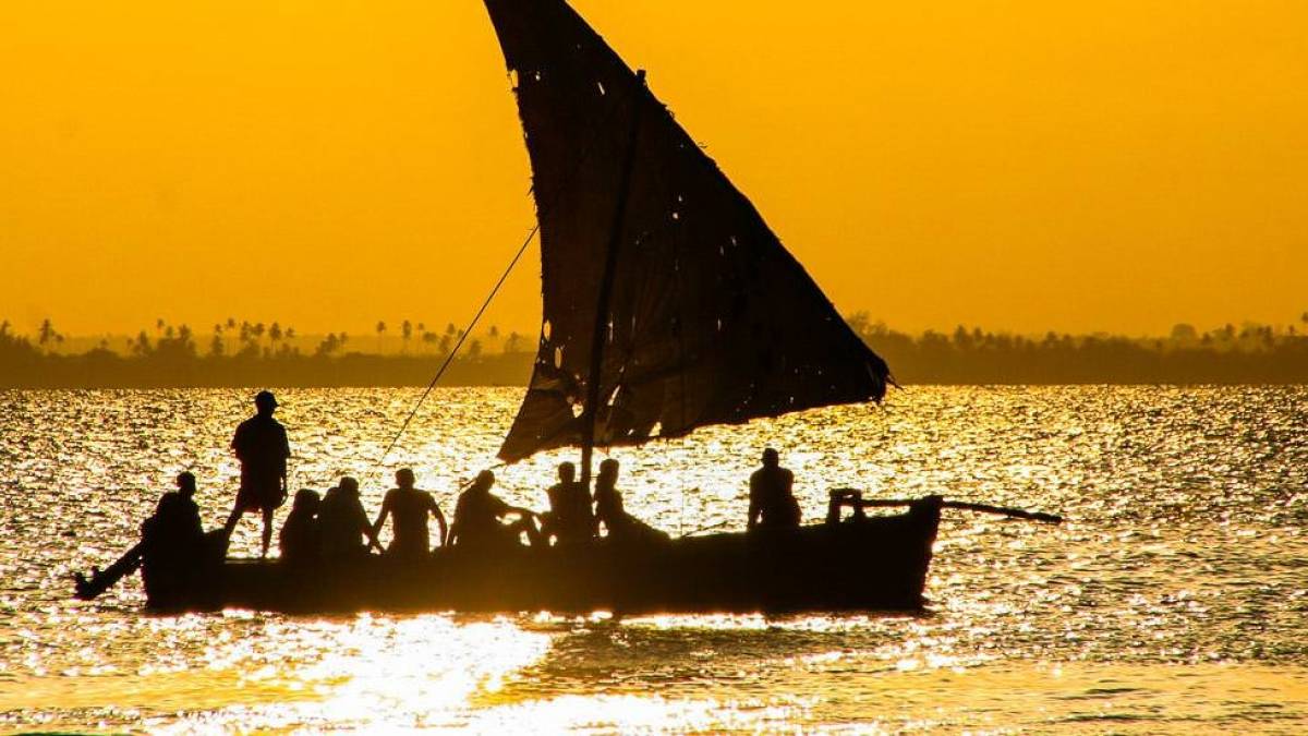 Bootsfahrt bei Sonnenuntergang |  Thomas Mirlach / Chamleon