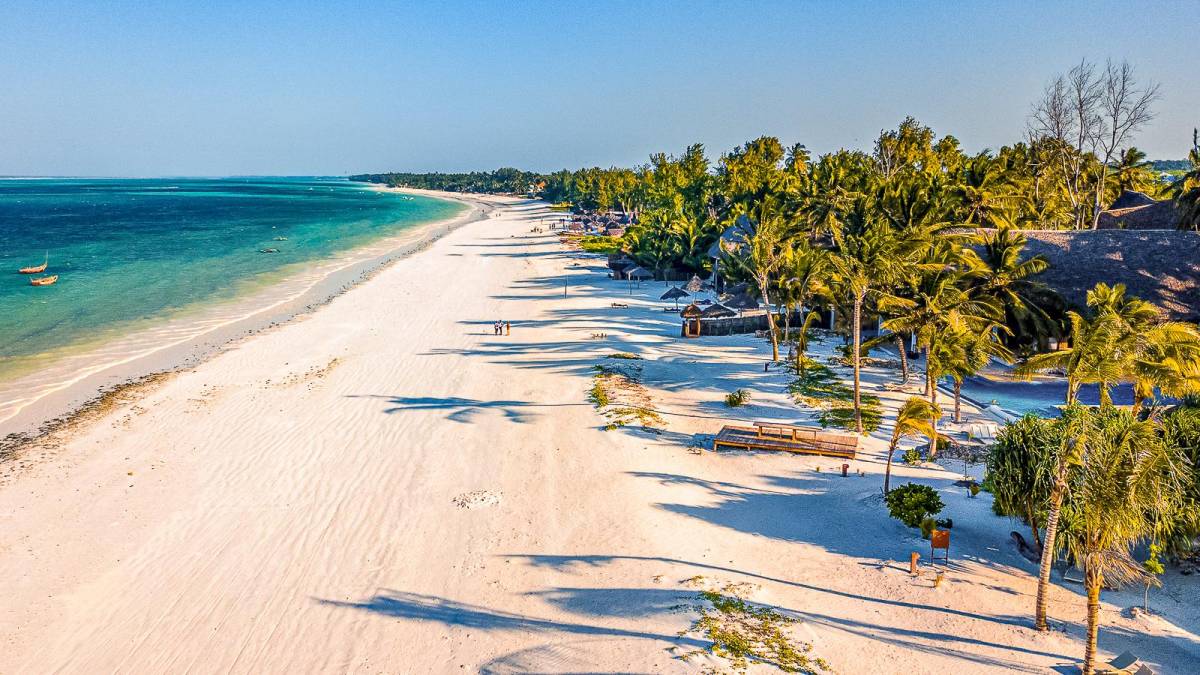 Traumstrand am Aqua Beach Resort & Spa |  Franko Ghse, Aqua Beach Resort / Chamleon