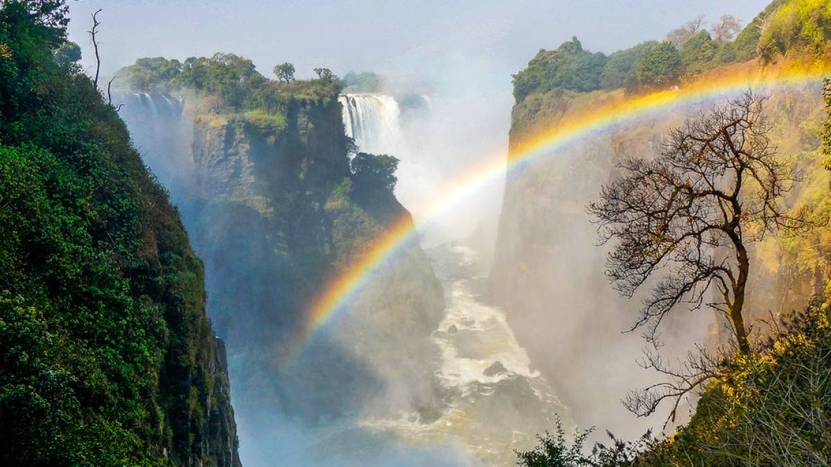 Der donnende Rauch |  Ingmar Schramm / Chamleon