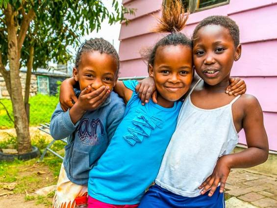 Freundinnen |  Klaus Hansen / Chamleon