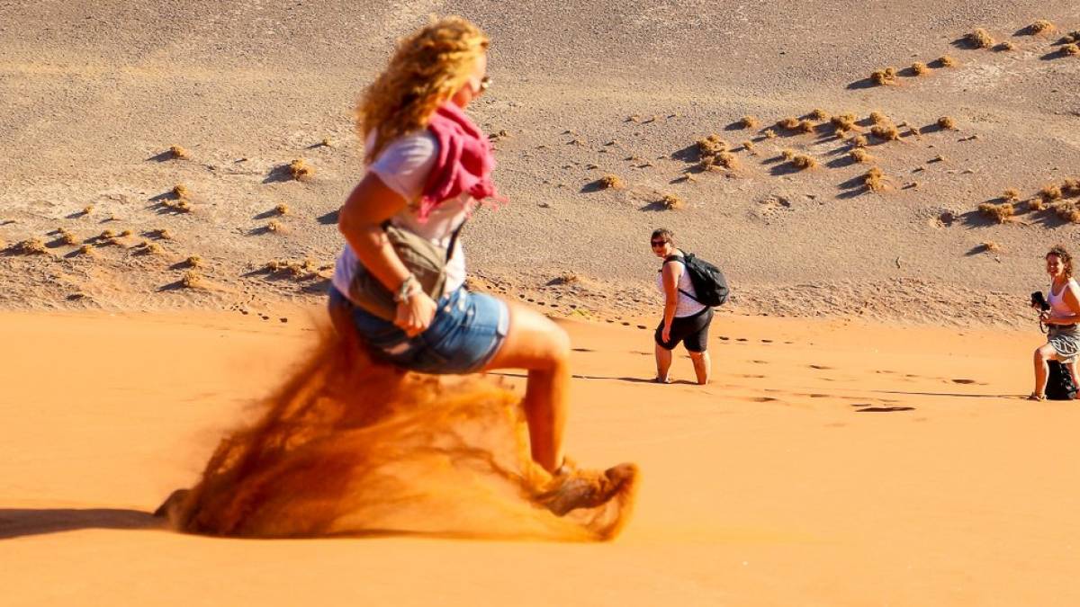 Dnenlauf, runter geht es schneller |  Silja Bohry / Chamleon