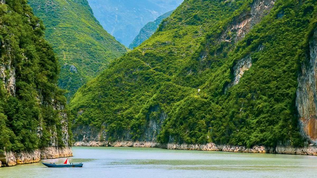 Schluchten des Yangtze |  Jakub Wojtowicz,  iStockphoto.com / Chamleon