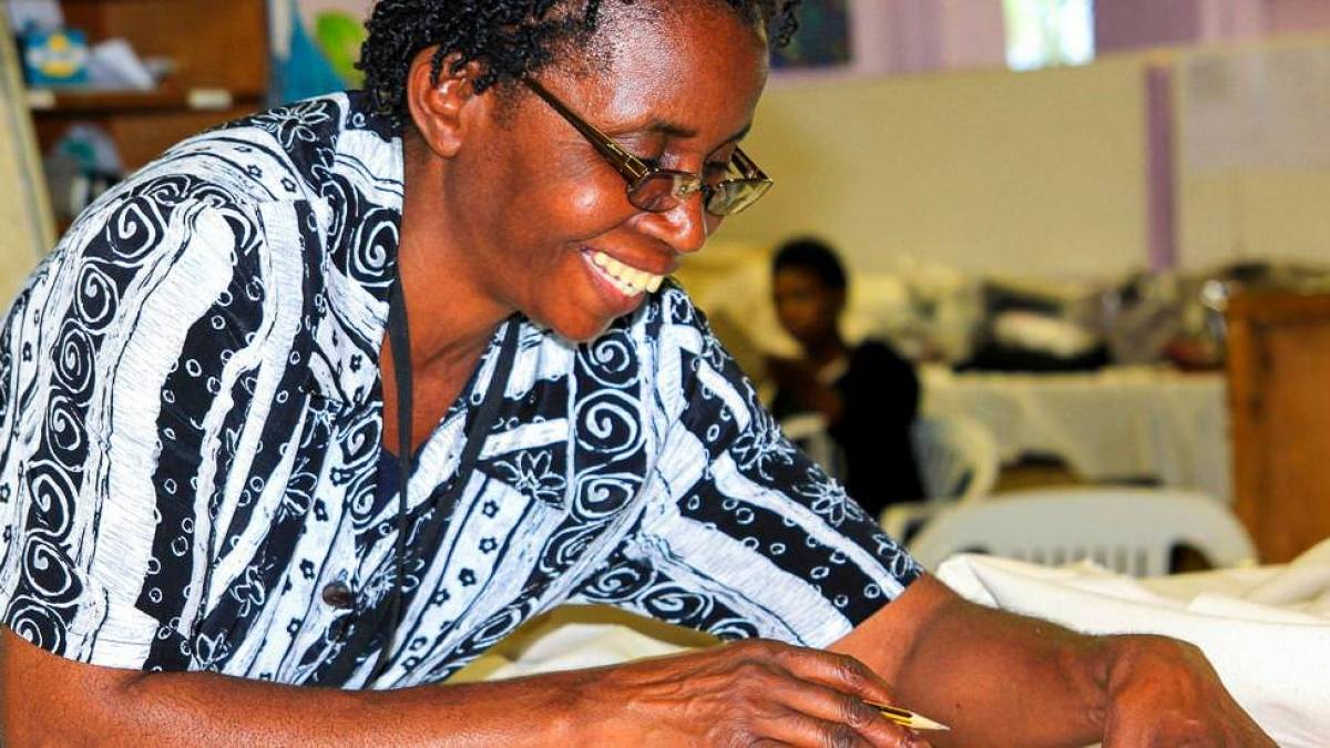 Nherin in Penduka |  Chamleon