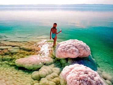 Baden am Toten Meer