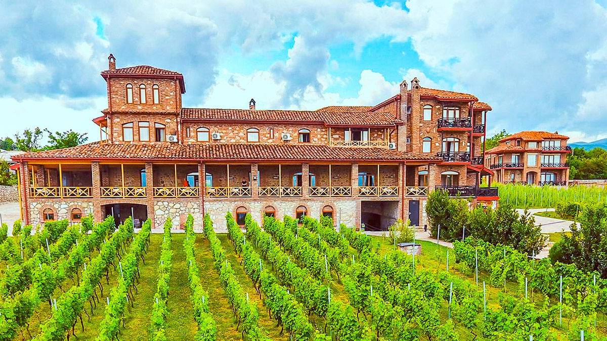 Schuchmann Wines Chateau |  Schuchmann Wines Chateau / Chamleon