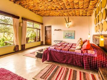 Hatari Lodge - Deluxe Room |  Javier Snchez Martnez, Hatari Lodge / Chamleon