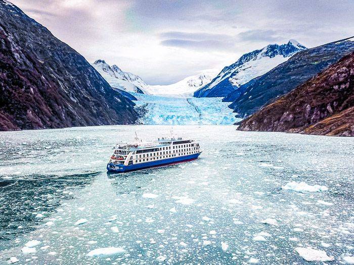 Expeditionsschiff MV Ventus Australis |  Australis / Chamleon