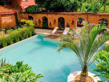 Les Chambres du Voyageur |  Les Chambres du Voyageur / Chamleon