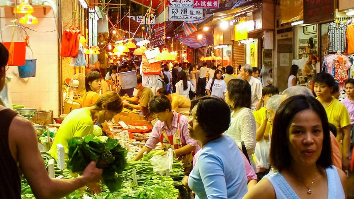 Abends in Hong Kong |  Hannes Schleicher / Chamleon