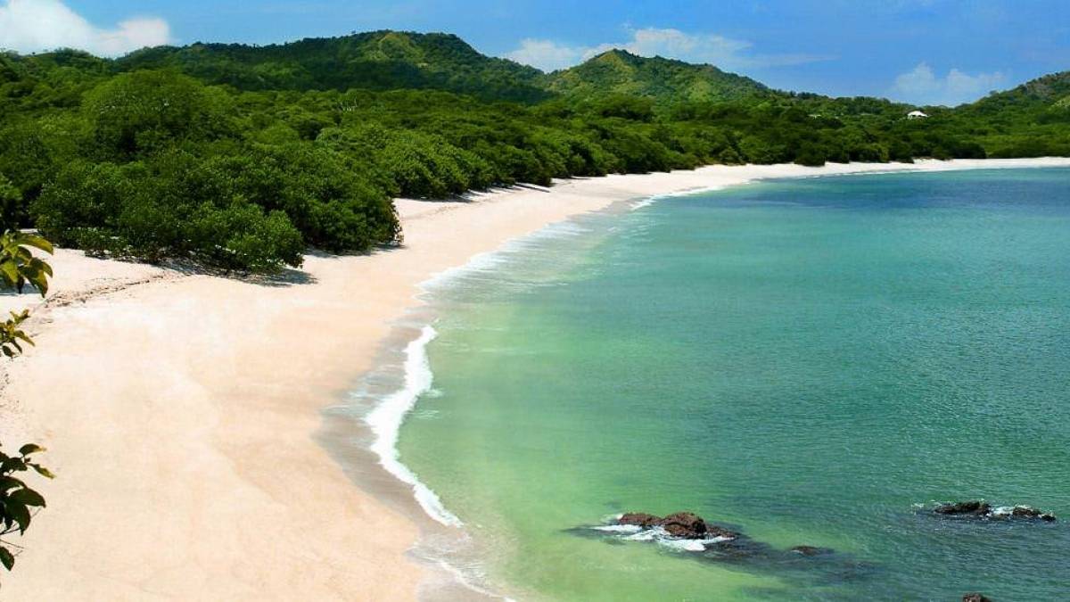 Traumstrand im Manuel-Antonio-Nationalpark |  Chamleon