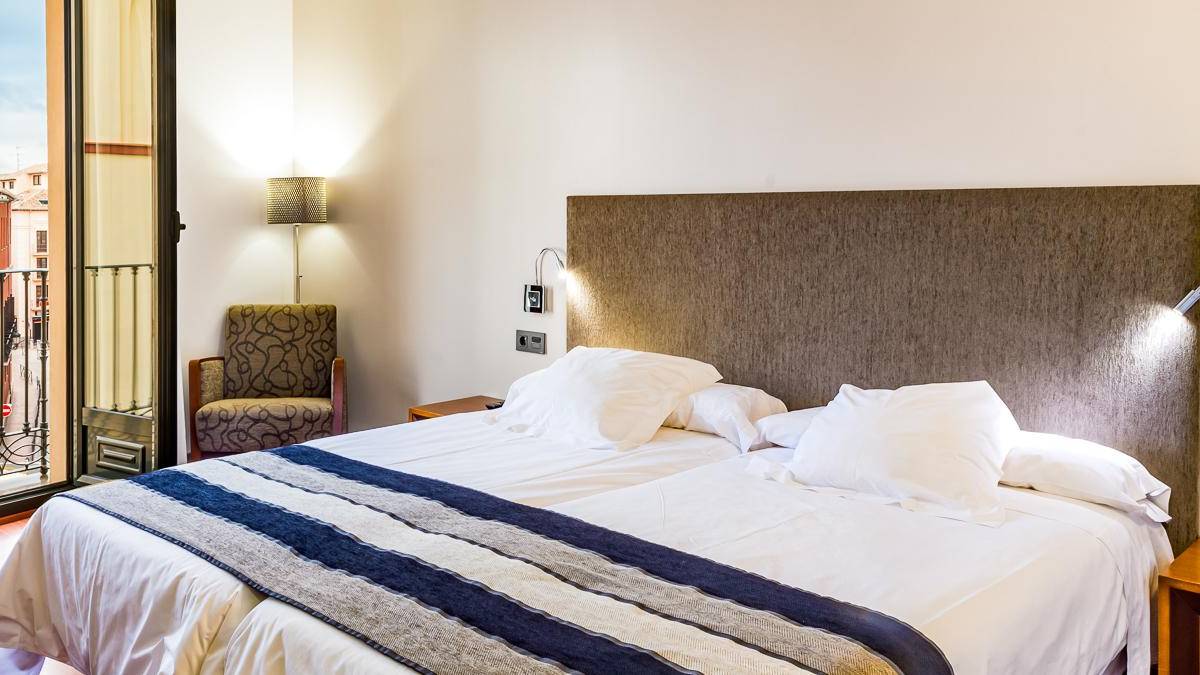 Monjas del Carmen in Granada |  Santopalomo, Monjas del Carmen / Chamleon