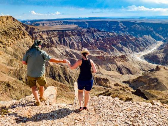 Gemeinsam geht es leichter |  Katrin Giebe / Chamleon