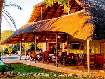 Kubu Safari Lodge |  Dirk Bleyer / Chamaeleon