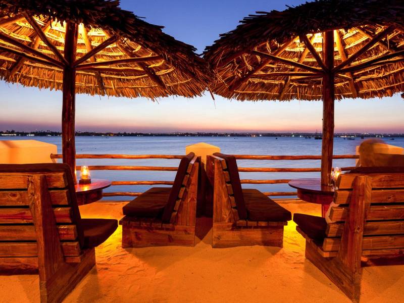 Slipway Hotel |  Marko & Petra Balenovic, Slipway Hotel / Chamleon