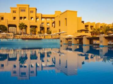 Holiday Inn Resort Dead Sea |  Nic Arnold Photography, Holiday Inn Resort Dead Sea / Chamleon