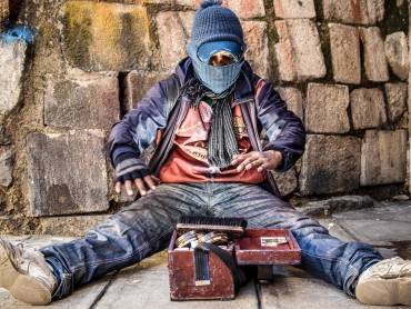 Schuhputzer auf der Strae |  Federico Estol, Hormigón Armado / Chamleon