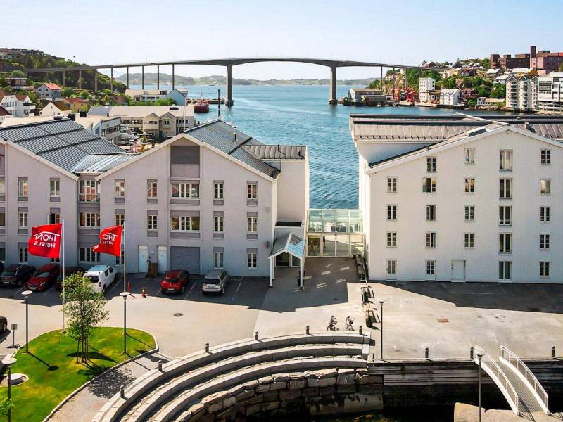 Thon Hotel Kristiansund |  Thon Hotel Kristiansund / Chamleon