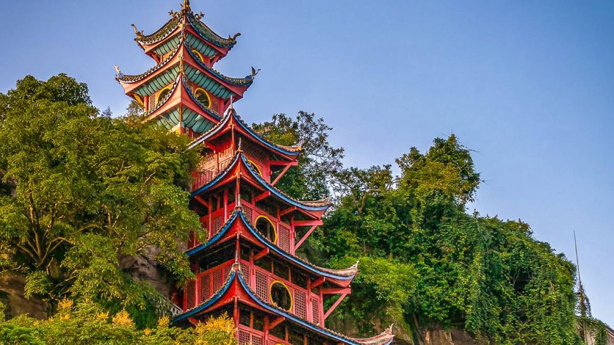 Shibao-Pagode am Yangtze |  Pavel Dvorak jr., iStockphoto.com / Chamleon