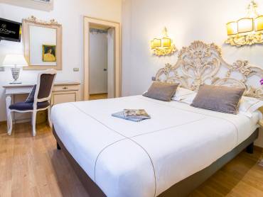 Hotel Art Atelier |  Cristina Andolcetti, Hotel Art Atelier / Chamleon