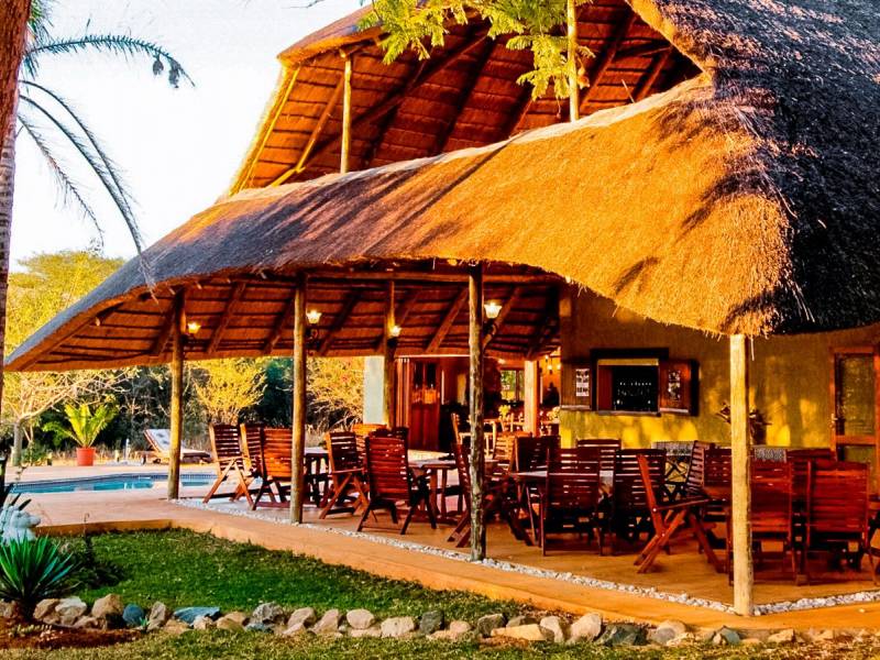 Kubu Safari Lodge |  Dirk Bleyer / Chamaeleon