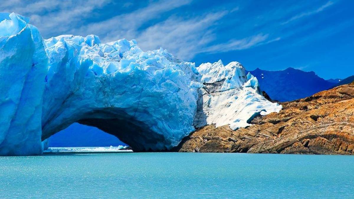 Eisbrcke am Perito Moreno Gletscher |  Pablo H. Caridad, iStockphoto.com / Chamleon