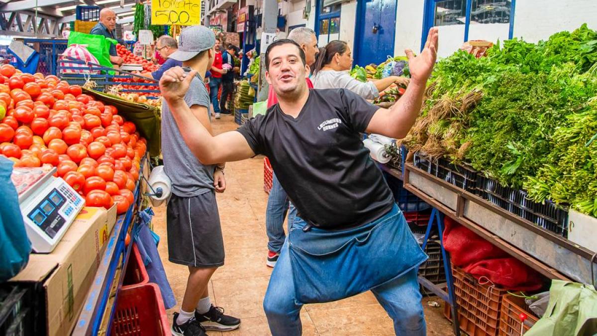 Show am Gemsestand |  Fritz Fucik, Amadeus Travel Agency / Chamleon