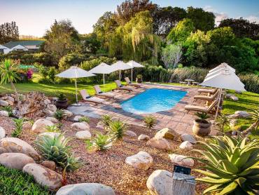 Cultivar Guest Lodge |  Cultivar Guest Lodge / Chamleon