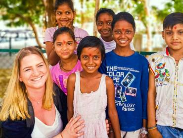 Eleonore Sarkzi |  Eleonore Sarkzi / Chamleon