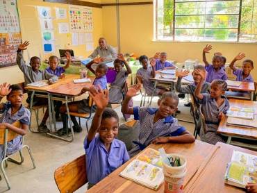 Alle Hnde gehen nach oben |  Lars Weber / Chamleon