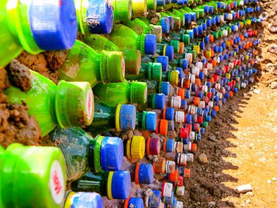 Buntes Mauerwerk |  SINA / Chamleon