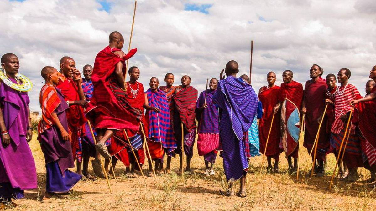 Sprungtnze der Massai |  Alexander Sass / Chamleon