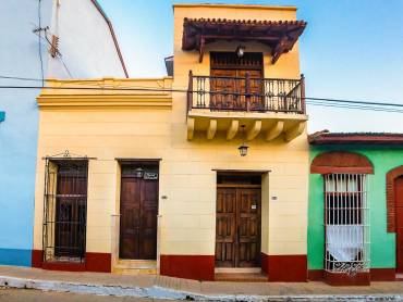 Casa Particular |  Casa Particular / Chamleon