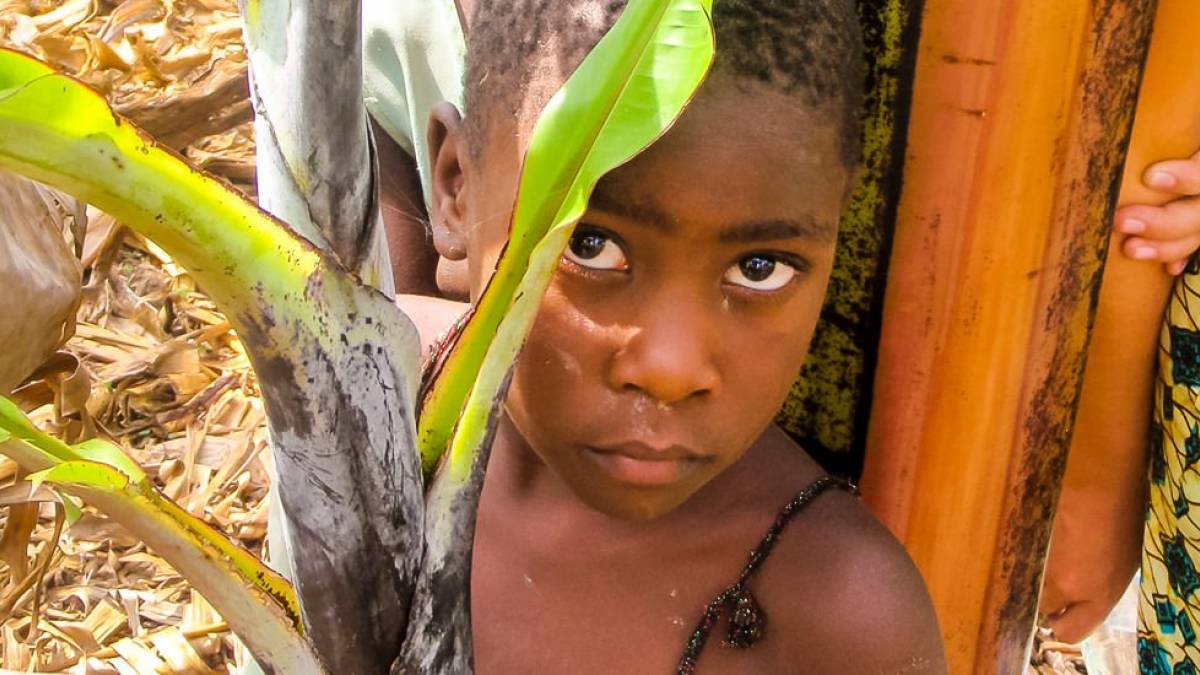Kinder auf der Bananenfarm |  Anita Ratzinger / Chamleon